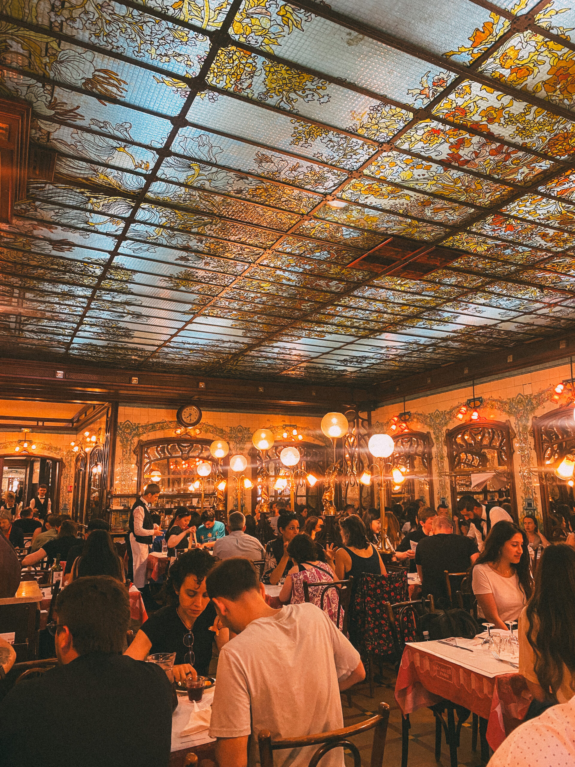 Bouillon Chartier interior