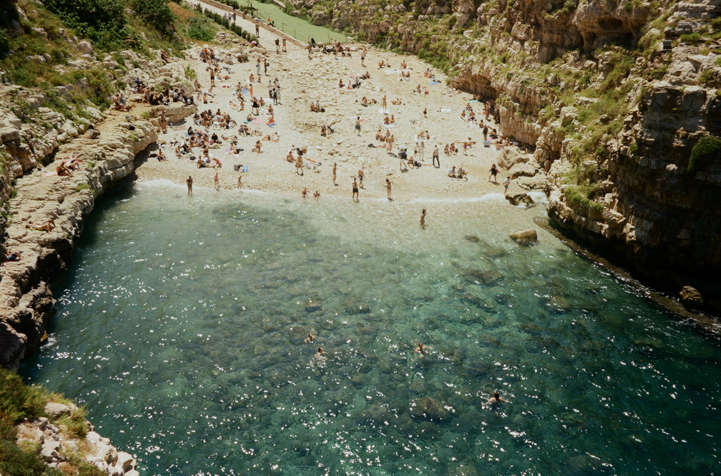 Polignano a Mare bay cliffs